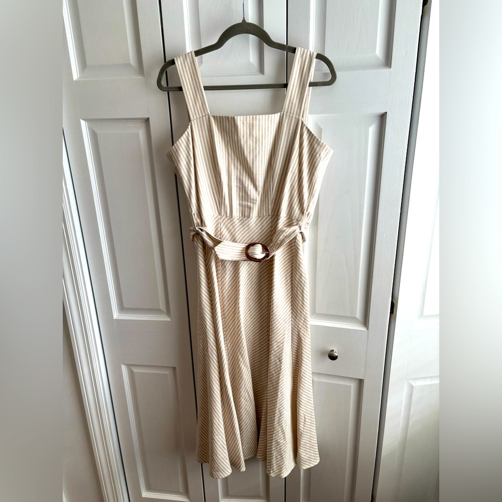 (SOLD) Ann Taylor dress - Size 8